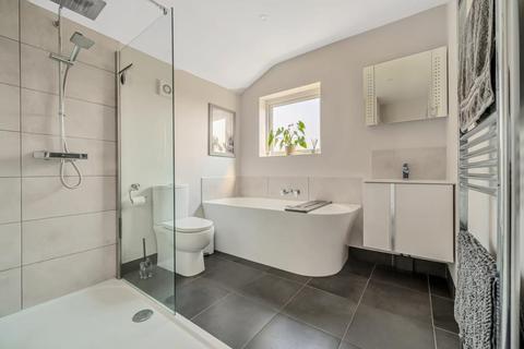 34 Swainstone Road, Reading, RG2 0DX