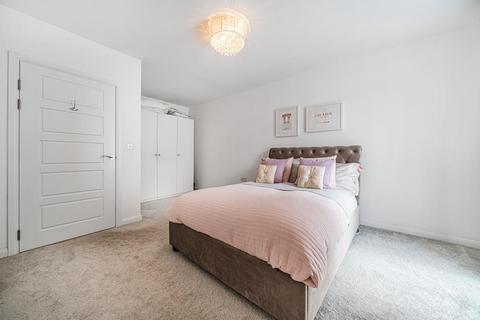 1 bedroom flat for sale, Trobridge Parade,  Colindale,  NW9