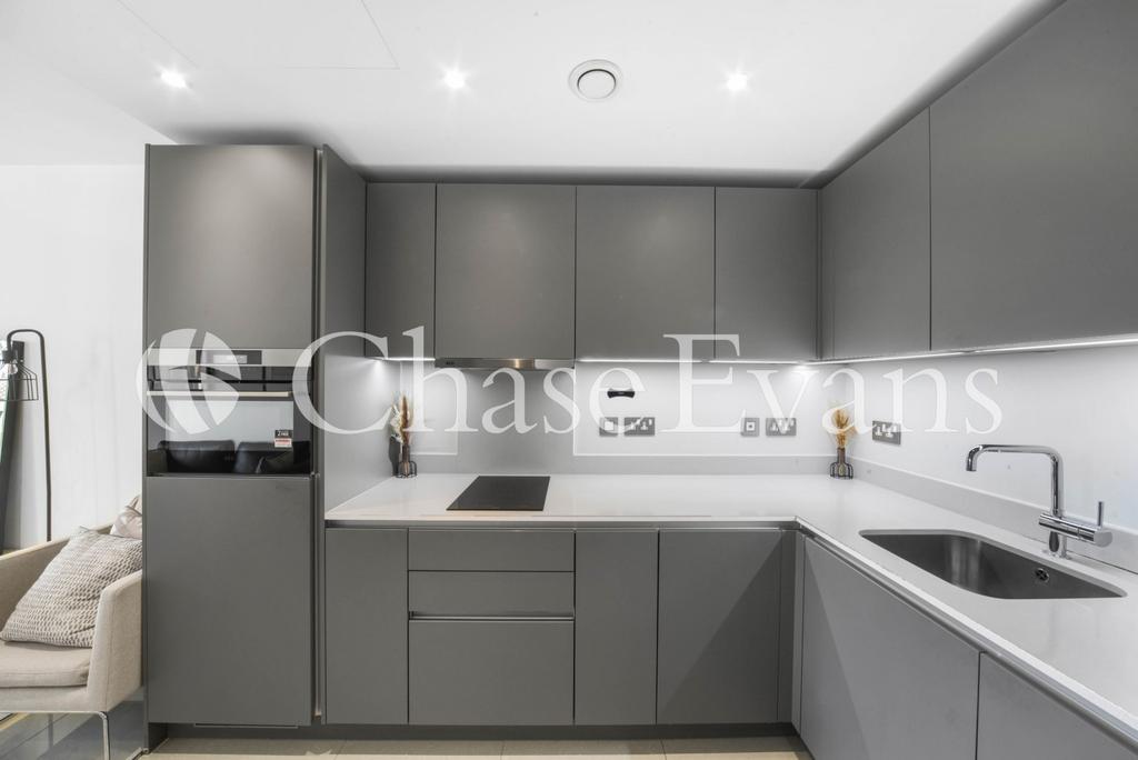 Delphini Apartments,