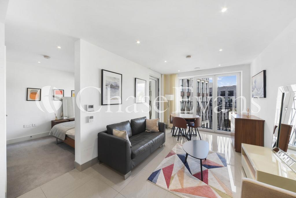 Delphini Apartments,