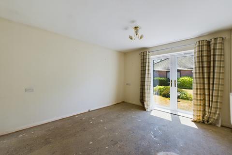 1 bedroom bungalow for sale, Wakeford Court, Tadley, RG26