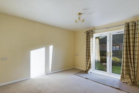 1 bedroom bungalow for sale, Wakeford Court, Tadley, RG26