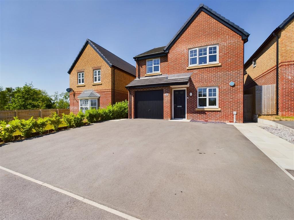JOYFORD CLOSE, WOODLANDS ESTATE, ASHURST, SKELMERSDALE 4 bed detached