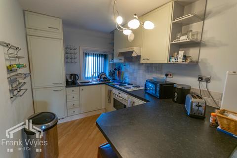 1 bedroom flat for sale, 36-38 St Annes Road East, LYTHAM ST ANNES, Lancashire