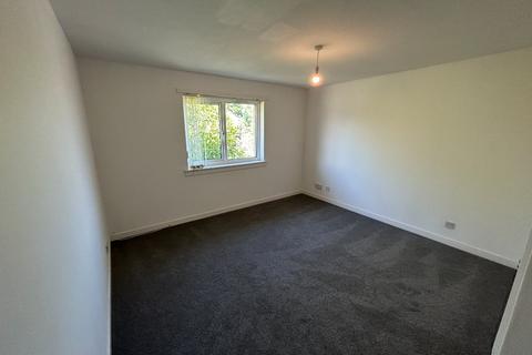 3 bedroom semi-detached house to rent, Alnwickhill Drive, Liberton, Edinburgh, EH16