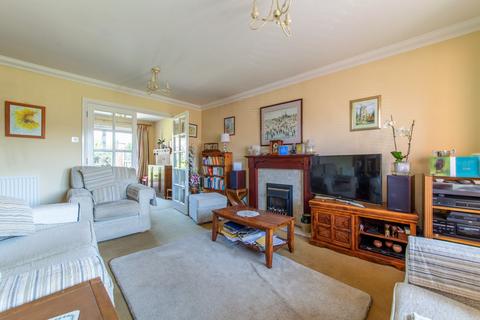 15 Boraston Drive, Burford, Tenbury Wells, WR15 8AG