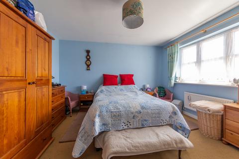 15 Boraston Drive, Burford, Tenbury Wells, WR15 8AG
