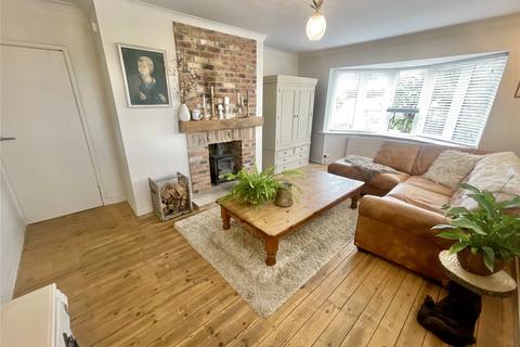 15 Edgehill Road, Staincross, Barnsley, S75 6NL