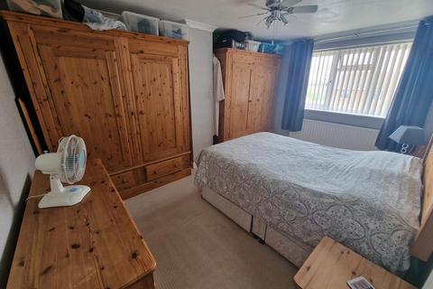 117 Park View, Crewkerne, TA18 8JG