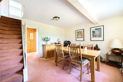 6 Sandy Close, Woking, GU22 8BQ