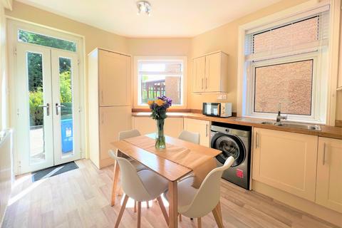215 Baldridgeburn, Dunfermline, KY12 9EG