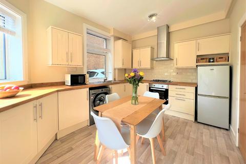 215 Baldridgeburn, Dunfermline, KY12 9EG
