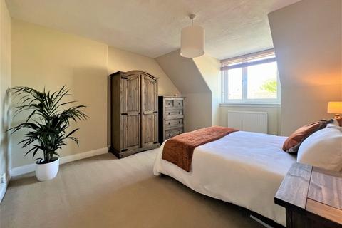 215 Baldridgeburn, Dunfermline, KY12 9EG