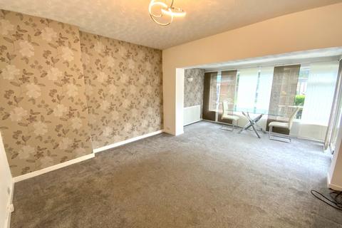 3 bedroom flat for sale, Croft - An - Righ, Kinghorn, KY3