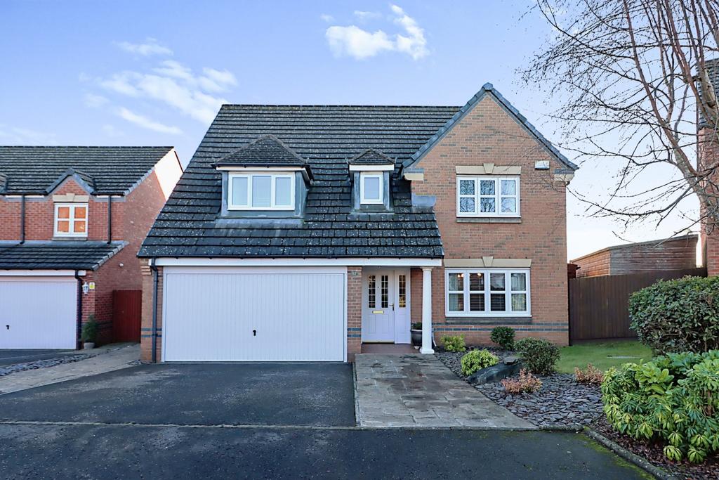 Dean Park Brae, Kirkcaldy, KY2 4 bed flat £395,099