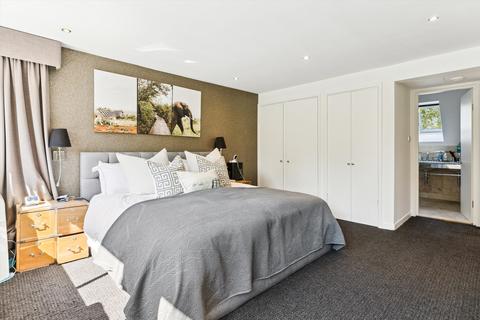 2 bedroom apartment for sale, Crown Reach, London, SW1V