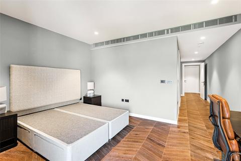 3 bedroom apartment to rent, Circus Road West, London, SW11