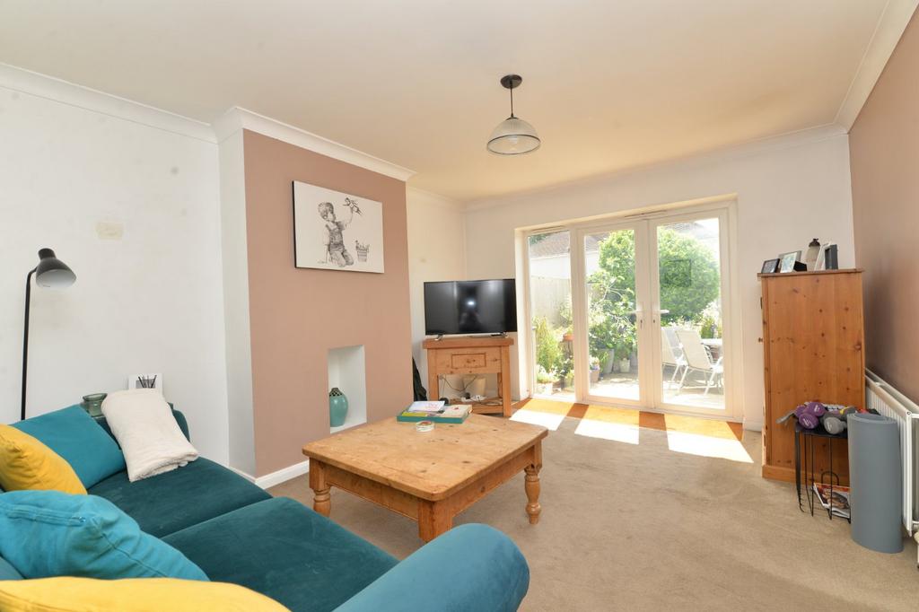 Ashley Lane, Hordle, Lymington, Hampshire, SO41 3 bed terraced house