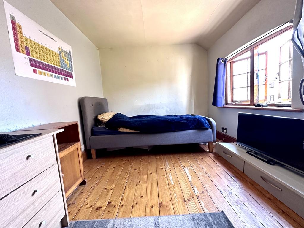 Bed 3