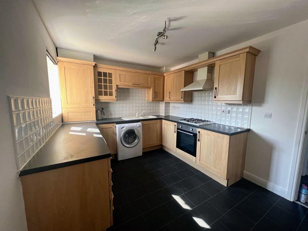 Brigadier Drive, Liverpool 2 bed apartment £700 pcm (£162 pw)