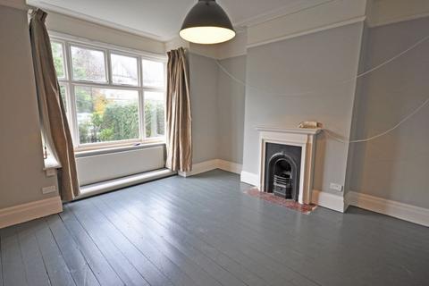 1 bedroom flat to rent, Nassau Road, Barnes, SW13