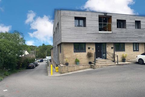 2 bedroom townhouse for sale, The Loom, Holcombe Road, Helmshore, Rossendale, BB4