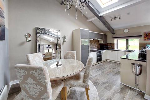 2 bedroom townhouse for sale, The Loom, Holcombe Road, Helmshore, Rossendale, BB4