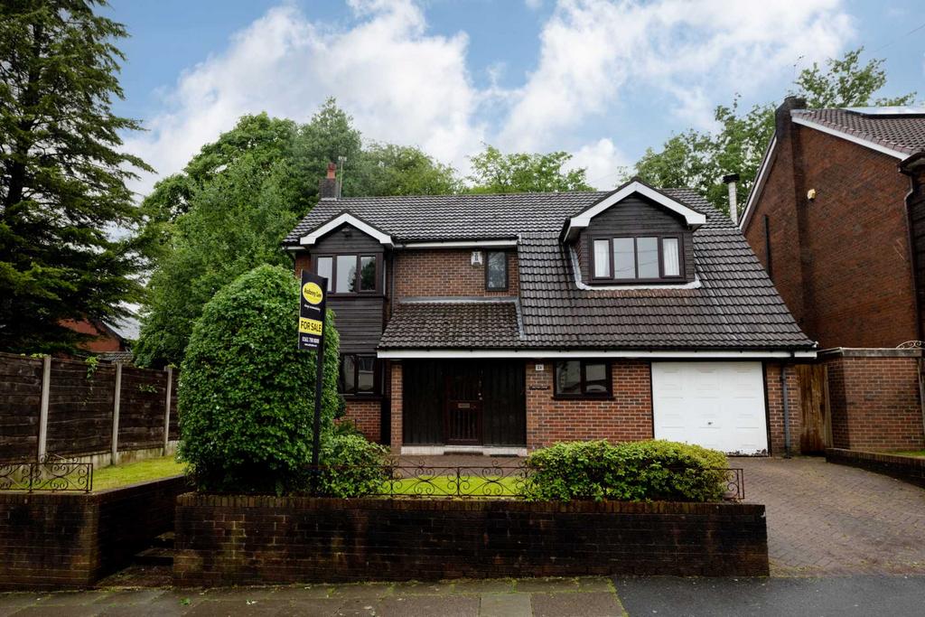 Castle Hill Road, Prestwich 4 bed detached house for sale £600,000