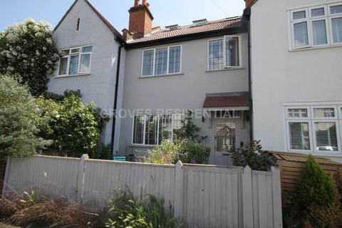 16 Grayham Road, New Malden, KT3 5HR