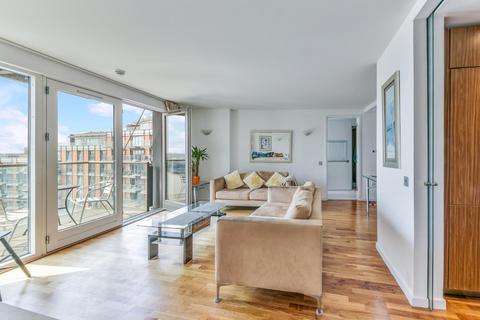 2 bedroom terraced house for sale, New Providence Wharf, London, E14