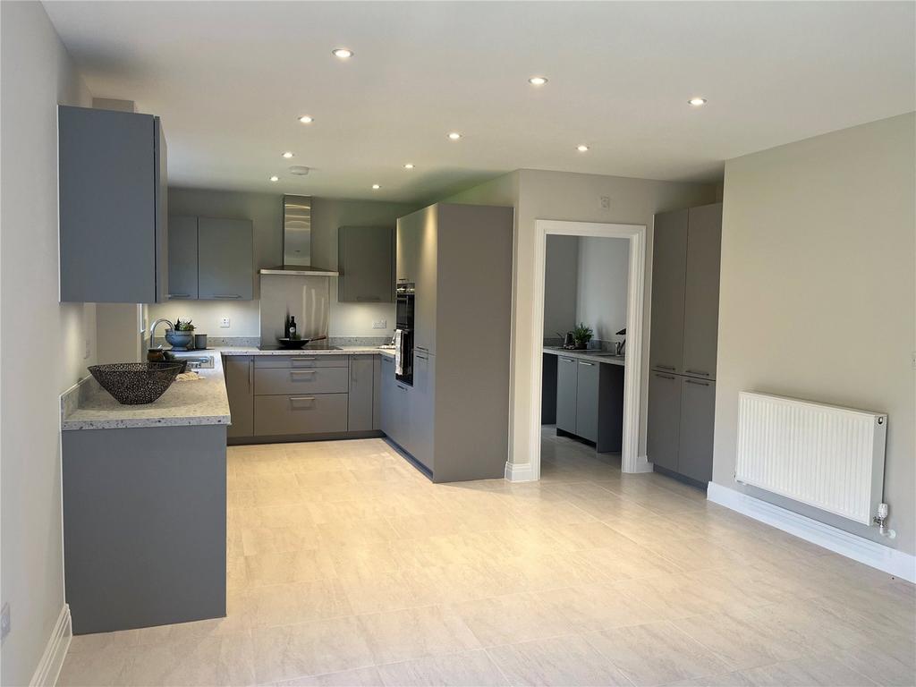 Castlefield, Chiltern View, Preston... 4 bed detached house £895,000