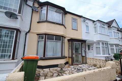 3 bedroom terraced house for sale - Cotswold Gardens, East Ham, London, E6