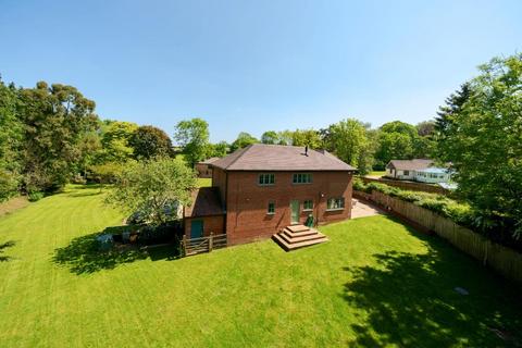 5 bedroom detached house for sale, Fair Oak,  Thatcham,  RG19