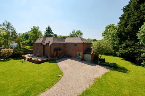 5 bedroom detached house for sale, Fair Oak,  Thatcham,  RG19