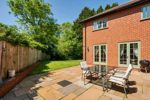 5 bedroom detached house for sale, Fair Oak,  Thatcham,  RG19