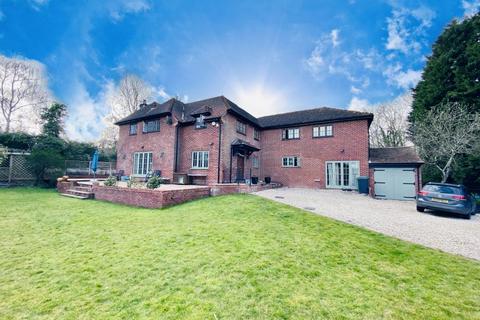 5 bedroom detached house for sale, Fair Oak,  Thatcham,  RG19