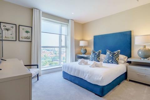 2 bedroom apartment to rent, Two Bedroom  Two Bathroom  Apartment  To Let  Canary Wharf  E14