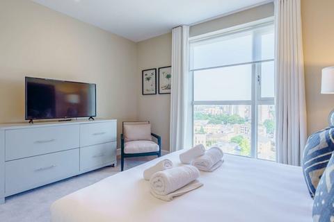 2 bedroom apartment to rent, Two Bedroom  Two Bathroom  Apartment  To Let  Canary Wharf  E14