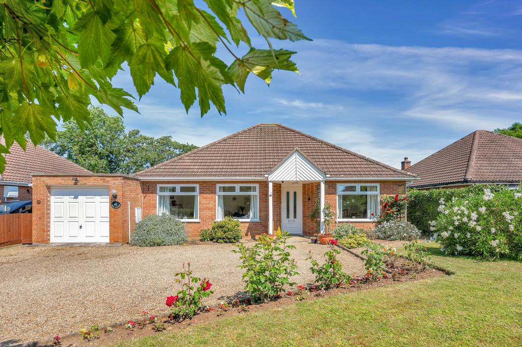 Cold Overton Road, Langham 3 bed detached house for sale £500,000