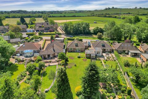 23 Cold Overton Road, Langham, Oakham, LE15 7JG