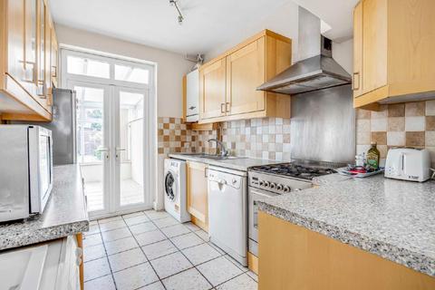 30 Crossway, London, SW20 9JA