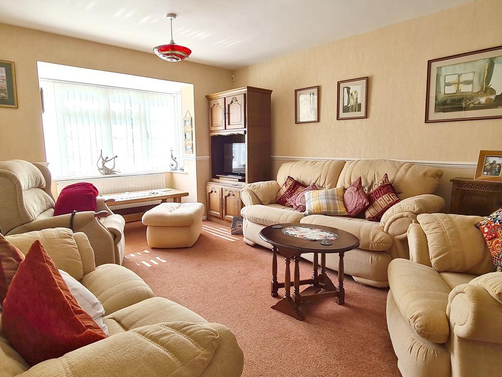 Downs Orchard, Meare, BA6 4 bed house for sale £365,000