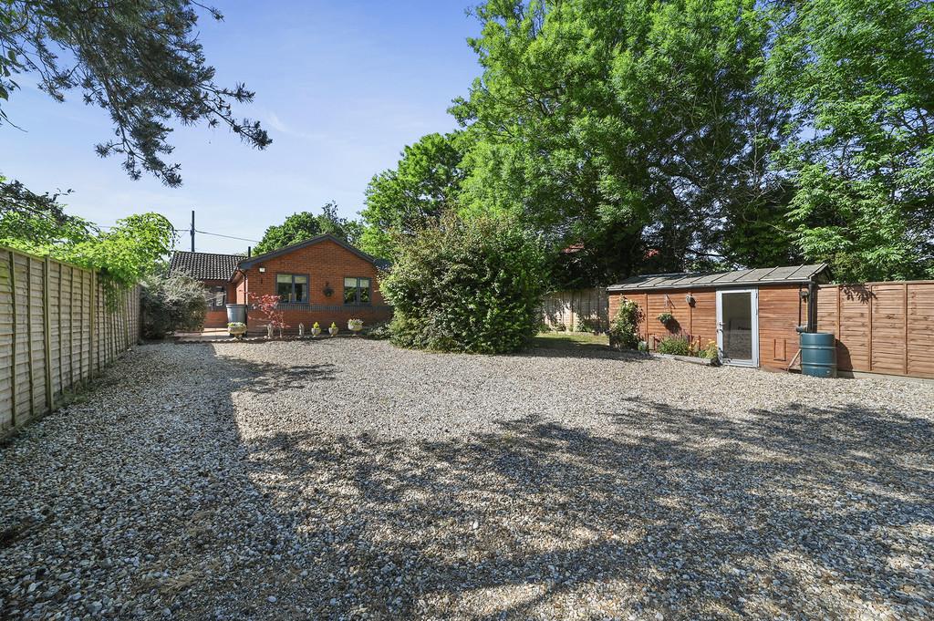 Otley, Ipswich, Suffolk 3 bed detached bungalow for sale £450,000