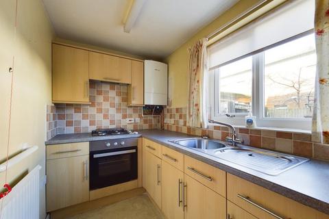 2 bedroom flat for sale - Henmore Place, Ashbourne