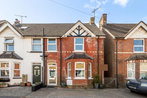 4 bedroom semi-detached house for sale, Kings Road, Haslemere, Surrey, GU27