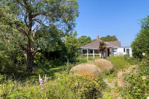 3 bedroom bungalow for sale, Felpham, West Sussex