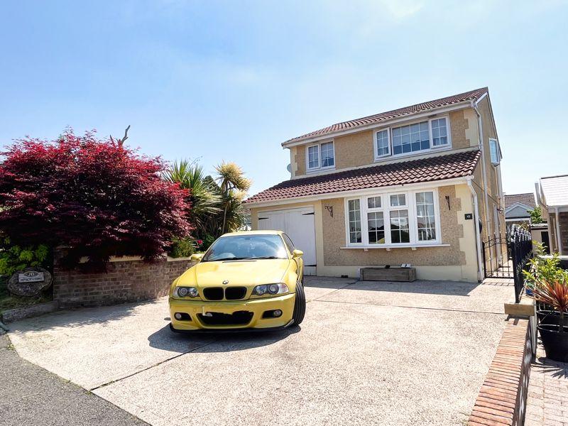 Larch Close, Cimla, Neath, SA11 3XE 4 bed detached house for sale £320,000