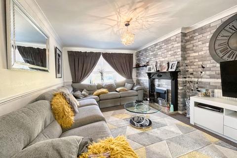 10 Larch Close, Cimla, Neath, SA11 3XE