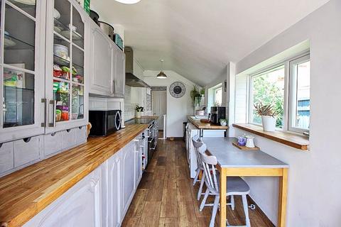 27 Bond Street, Bilston, WV14 9AP