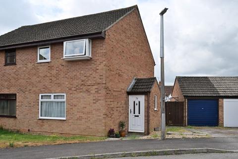 33 Andrews Close, Chippenham, SN14 0TU